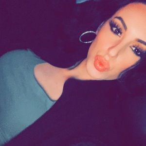 Meet your Posher, Dixie